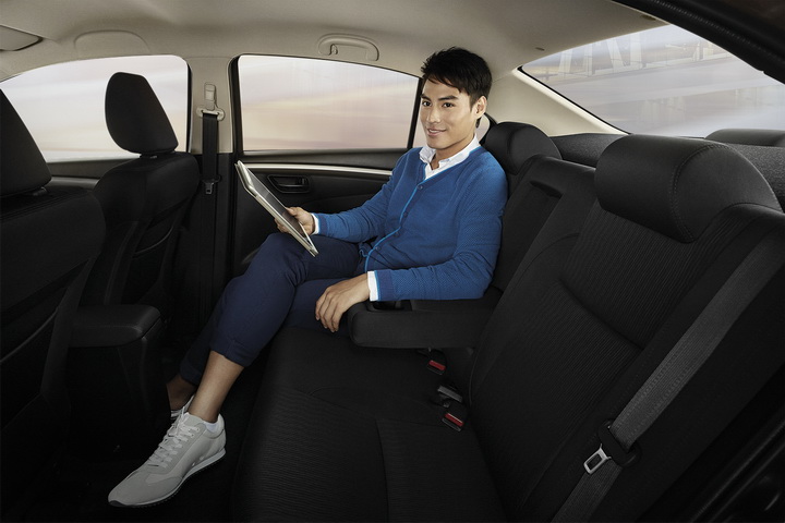 iamcar_suzuki Ciaz9-2